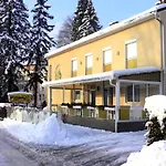 فندق مبيت وإفطار Gaestehaus Ria