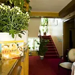 فندق مبيت وإفطار Gaestehaus Ria 3*