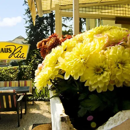 Gaestehaus Ria Bed and Breakfast