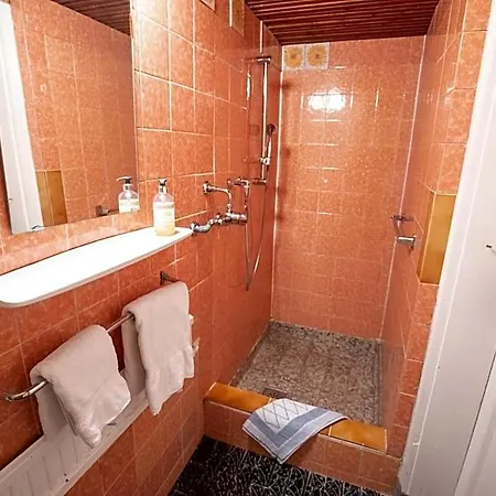 Bed & Breakfast Gastehaus Ria