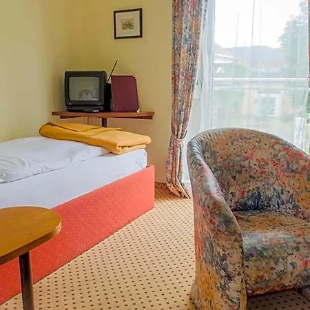 Bed & Breakfast Gaestehaus Ria