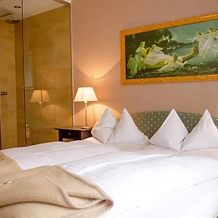 Gaestehaus Ria Bed & Breakfast Pörtschach am Wörthersee