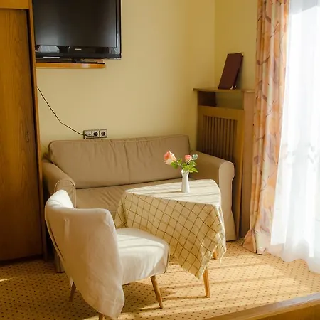 Gaestehaus Ria Pörtschach am Wörthersee